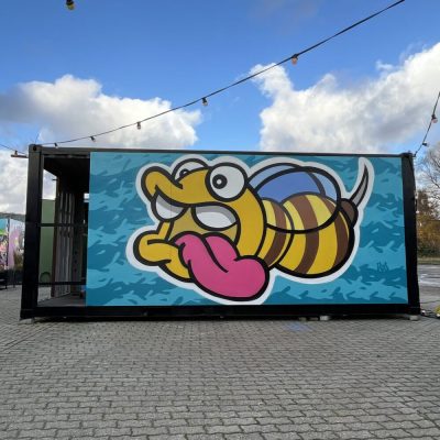 NOL Nolart streetart graffiti mural character design happy Nol nolart bee beehave verrev Hengelo streetart graffiti container